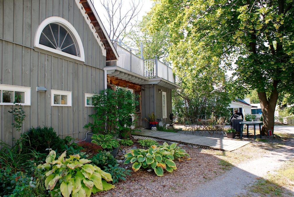 Emilyville Inn Campbellford Eksteriør bilde